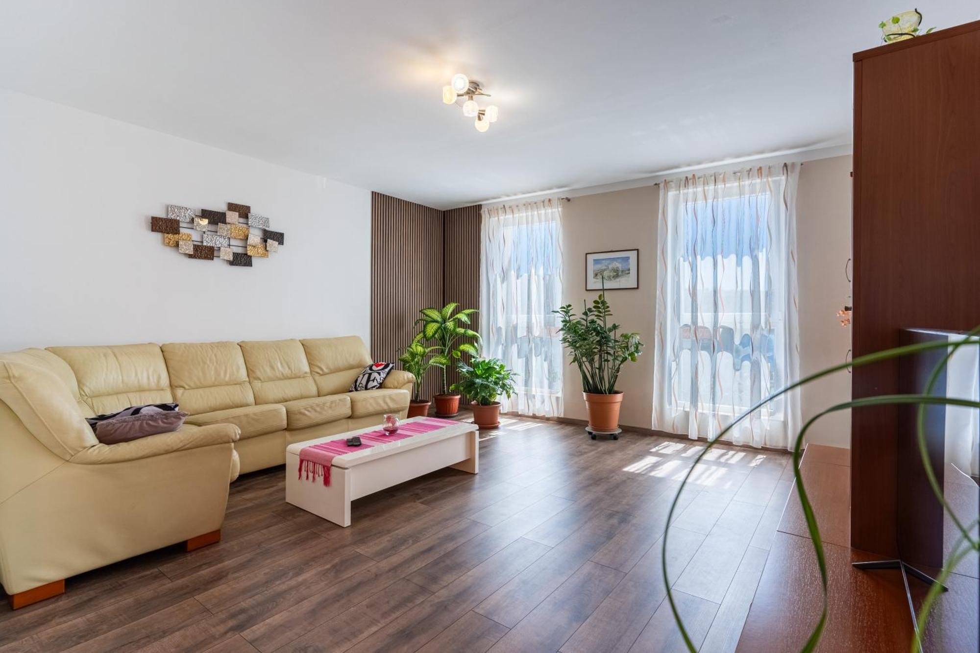 Apartman Laura Cres Εξωτερικό φωτογραφία
